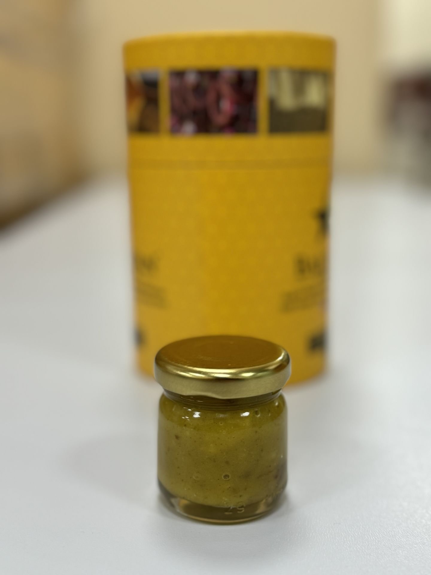 Krem  41 ml (Arı Ürünleri İle  35 gram civarı )